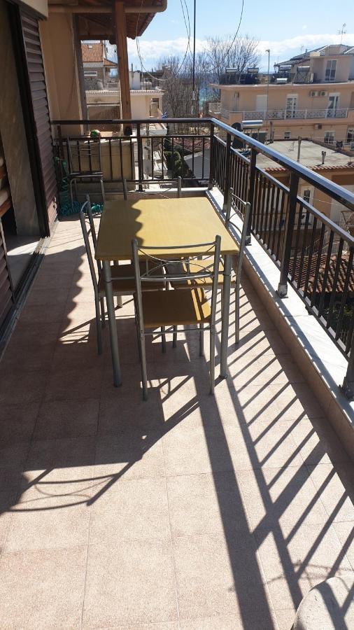Gouris Appartements Nea Kallikrateia Exterior photo
